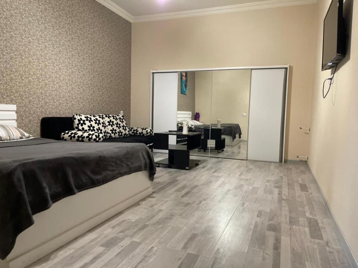 Apartment Dadu Tiflis Dış mekan fotoğraf